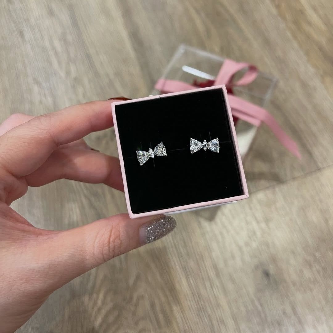 SALE ❗Pandora Sparkling Bow Stud Earrings (Category: Earrings) located in Manila. Submitted by badaloves_u (Listing ID 1469703339, Image 2). Description: - 💯 Authentic Pandora with Authenticity ALE marks - FREE Box and Paper bag 🛍️ - ✨ FREE Cleaning to any Pandora Store 🛵 LALAMOVE courier for same day delivery 🚚 J&T provincial courier.