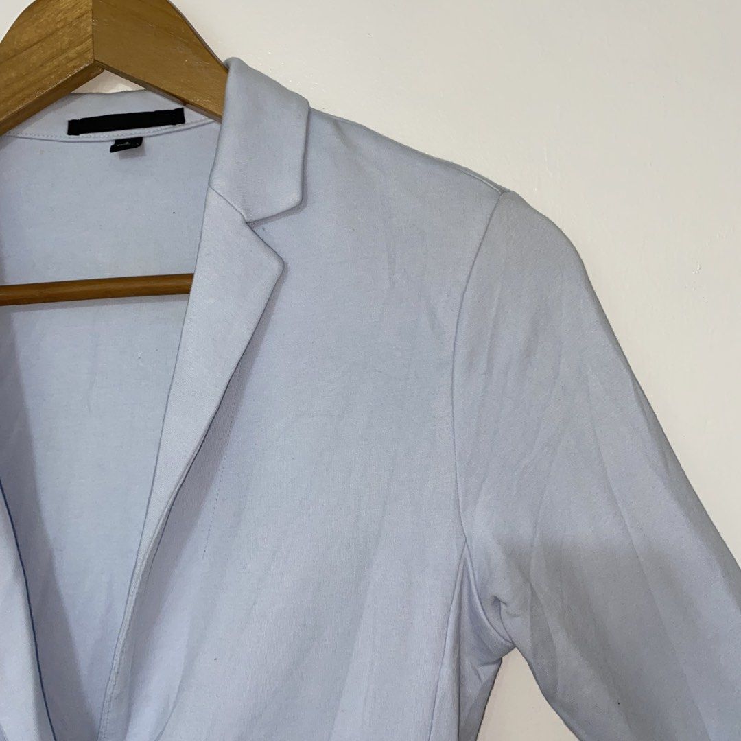 SALE‼️UNIQLO light blazer (Category: Coats, Jackets and Outerwear) located in San Jose del Monte. Submitted by mamiracky (Listing ID 1469663704, Image 2). Description: Last price posted In good condition No flaws No when worn .