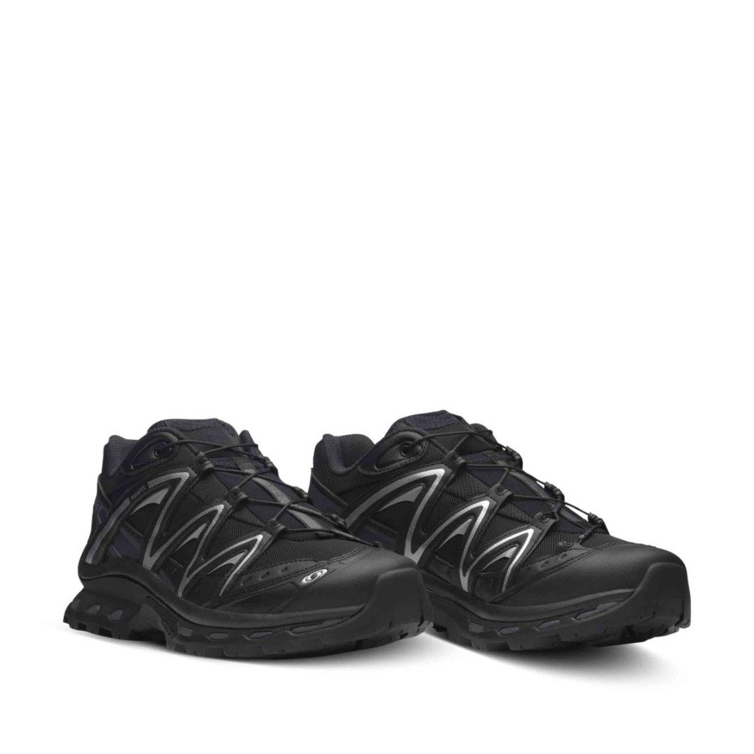 SALOMON XT-QUEST GORE TEX (Category: Sneakers) located in Manila. Submitted by lunaras_declutter (Listing ID 1469671419, Image 1). Description: GOOD AS NEW NO SOLE SEP NO HEEL DRAG.