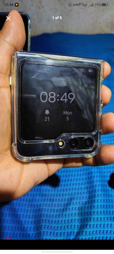 Samsung Flip 5 8)256 5G both sim (Category: Samsung) located in Manila. Submitted by bright_robert (Listing ID 1469731011, Image 2). Description: issues agad May lumabas na line minsan madalas wala May maliit na dead pixel dating 74K May mantsa dahil sa screen protector pwede alisin ang screen protector pero kung d knmn maselan sa nmn hakta kapag ginagamit continues ang update ng OS pwede ako mag send ng video at pictures unit case 8500.
