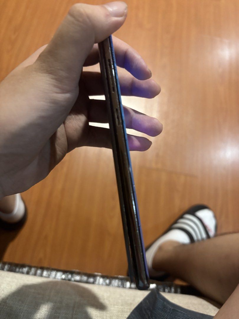 Samsung Galaxy S10 Plus (128 GB) (Category: Samsung) located in Pasay City. Submitted by enzopeco (Listing ID 1469673913, Image 3). Description: Samsung Galaxy S10 Plus 128 GB Good working condition No box, no charger Issues: Cracked LCD, loose back cover and camera lens, battery still original (can be used normally pero wag mag expect) 3,500 pesos PM for more inquiries.