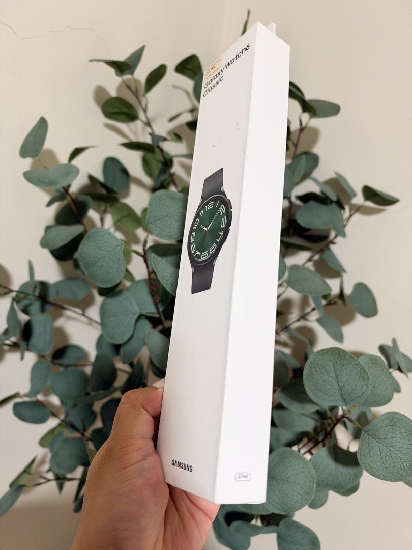 Samsung Galaxy Watch6 Classic 47mm (Category: Wearables & Smart Watches) located in Batangas. Submitted by etc.byflc (Listing ID 1469606405, Image 2). Description: 📍 Batangas 📌 Payment first, no COD 🛵🚚 Shipping via J&T or LBC 📩 for inquiries Authentic item personally bought from Samsung store SM Lipa Available and ready for shipping - Model: Samsung Galaxy Watch6 Classic (47mm) - Color: Black with matching black strap - Condition: Fully func
