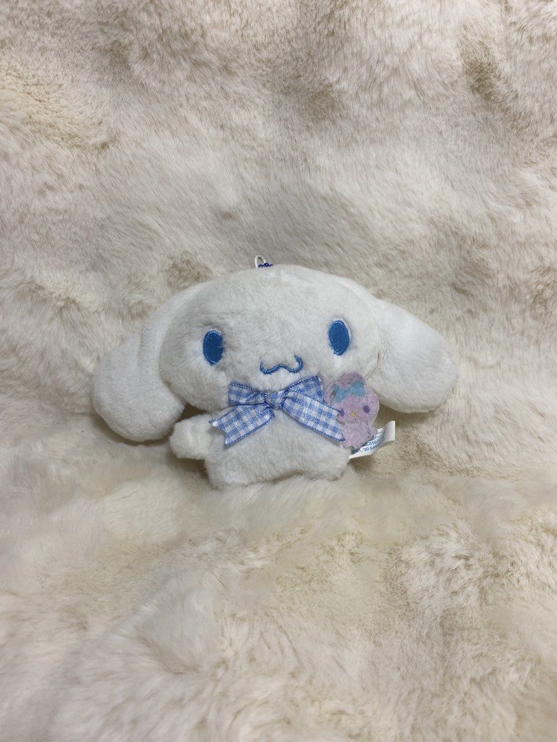 Sanrio’ Cinnamoroll plush charm (Category: Plushies & Soft Toys) located in Kalibo. Submitted by ollie_stuffshop (Listing ID 1469672108, Image 1). Description: Before you send your inquiries: ❗️Last Price is already posted ❗️Manage your expectations, WYSIWYG ❗️May need washing ❗️Dropoff is every Wednesday & Sunday.
