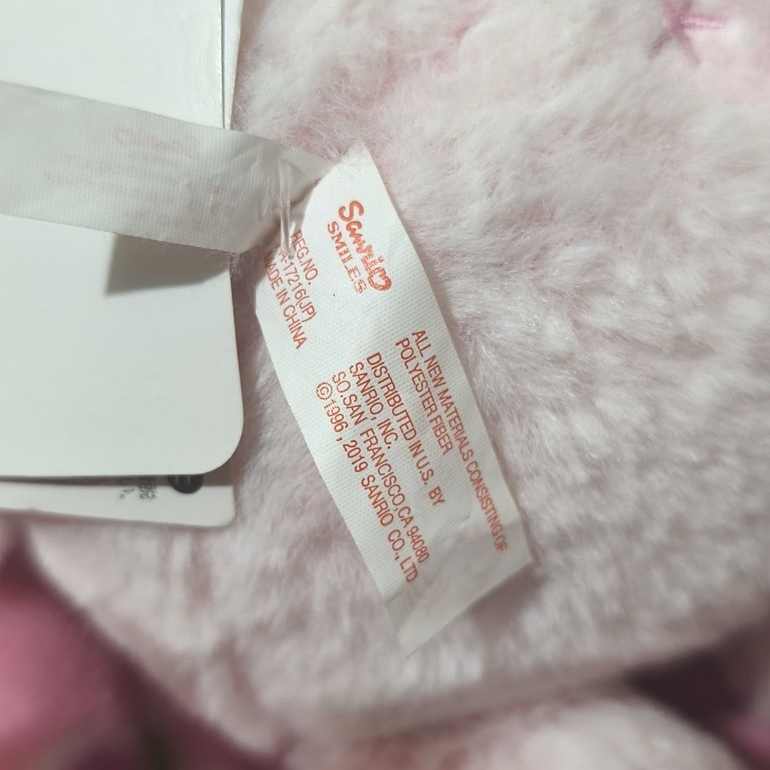 Sanrio Pompompurin Sakura (Cherry Blossom) Plush Doll (Category: Plushies & Soft Toys) located in Iloilo. Submitted by geselalpan30231 (Listing ID 1469724334, Image 3). Description: part of Sanrio's seasonal Sakura series released around 2019–2020. [1, 2].