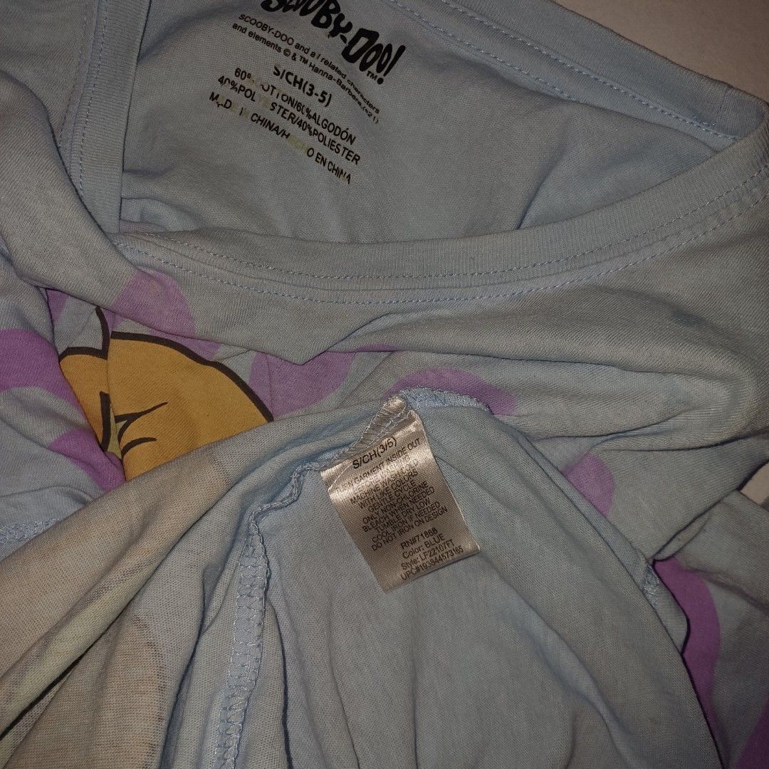 Scooby-Doo Graphic T-Shirt (Category: Shirts) located in Pasig City. Submitted by padillaaub64242 (Listing ID 1469656762, Image 3). Description: - Scooby Doo Shirt - Size Small on Tag Fit to Medium - 19×26 Inches.