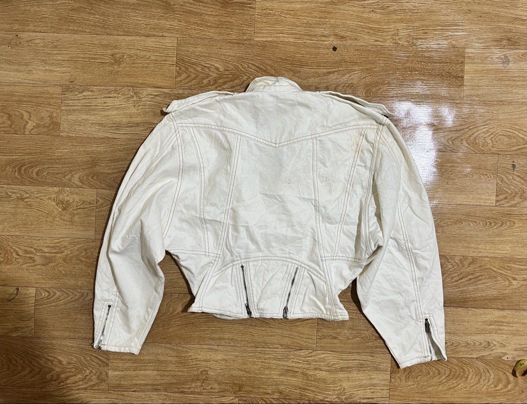 Scour biker jacket (Category: Coats, Jackets and Outerwear) located in Zamboanga. Submitted by alterramz08 (Listing ID 1469663503, Image 2). Description: Scour Biker Jacket Size medium Width 19.5 Length 20 Verygood Condition Price : 1,000 Pesos.