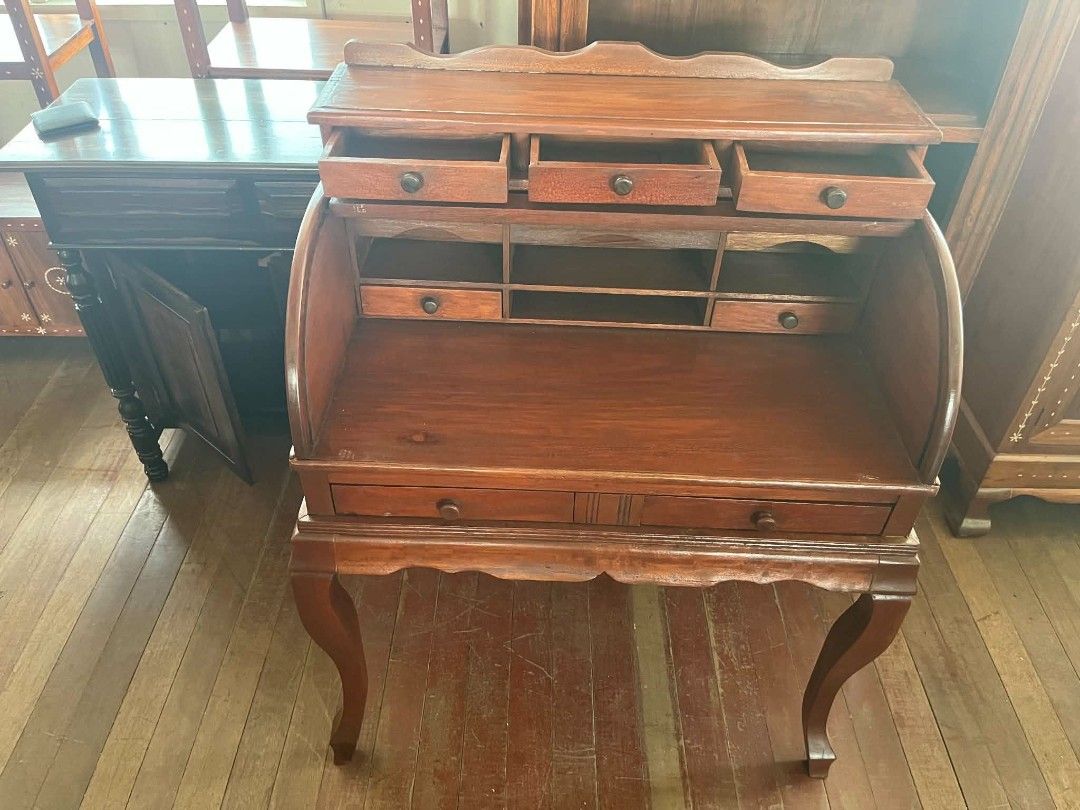 Scritorio Study Table Prewar (Category: Shelves, Cabinets & Racks) located in Manila. Submitted by carmelites36250 (Listing ID 1469606345, Image 3). Description: #forsale Scritorio Pre-war 🎯❤❤ Solid Narra wood ❤❤🎯 Pm me ☎☎☎☎ 31k.