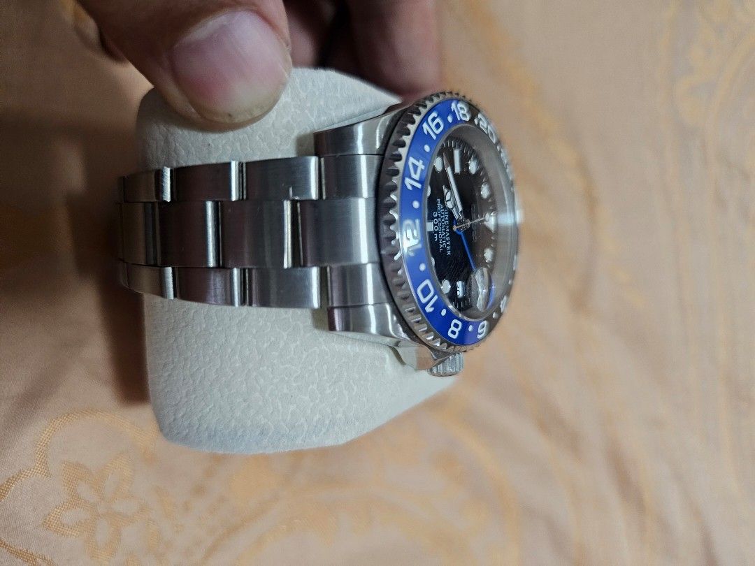 Seiko Marinemaster Professional GMT Automatic Watch (Category: Men's Watches) located in Quezon City. Submitted by ryanstuff.ph (Listing ID 1469579817, Image 2). Description: - Model: Seiko Marinemaster Professional - Movement: Automatic - Water Resistance: 300m - Dial & Bezel: Black dial with a blue and black bezel - Bracelet: Steel oyster-style bracelet with deployment clasp - Features: Date window with magnifier, solid steel case back - Condit
