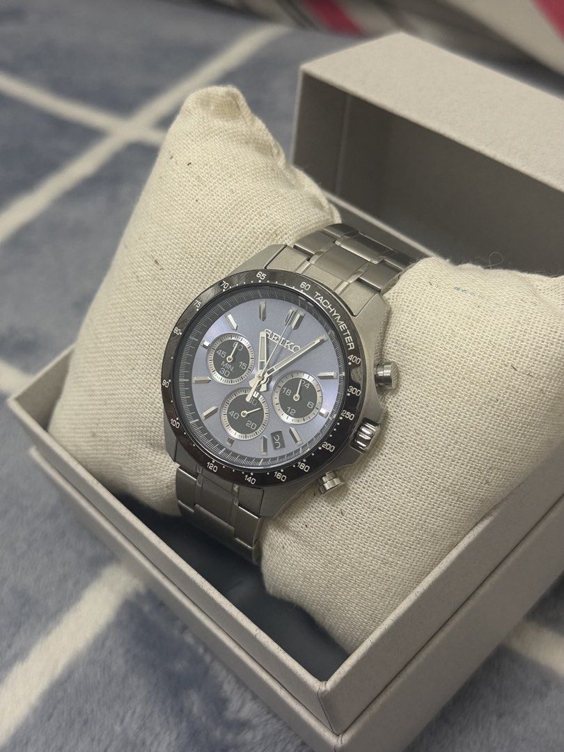Seiko SBTR027 Chronograph (Category: Men's Watches) located in Valenzuela. Submitted by mannylucas26 (Listing ID 1469603324, Image 3). Description: SBTR027 Chronograph • Japan Exclusive Specifications: Ice Blue Dial 39.8mm Case Size 8T63 Quartz Movement Date Display Hardlex Crystal (Price is Negotiable).