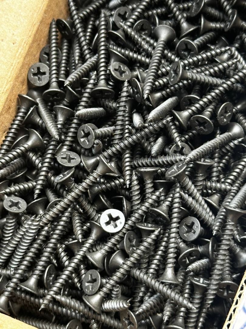 Self drilling black Screw Size: 1" (Category: Everything Else Others) located in Manila. Submitted by 09171479278_elsie. (Listing ID 1469592765, Image 3). Description: Self drilling black Screw Size: 1".