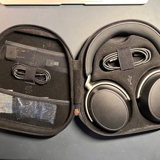 Sennheiser HDB 630 Wireless Audiophile Headphones (Category: Headphones & Headsets) located in Quezon City. Submitted by joshua.dodger.223 (Listing ID 1469609552, Image 2). Description: BARELY BARELY USED (twice) - NO ISSUES AT ALL - Includes all original packaging and accessories - RFS: Personally prefer in-ear monitors over headset, sensitive lang ulo ko sa pressure/weight NEGOTIABLE BUT NO LOWBALLERS PLEASE, already way below 35k SRP Location: