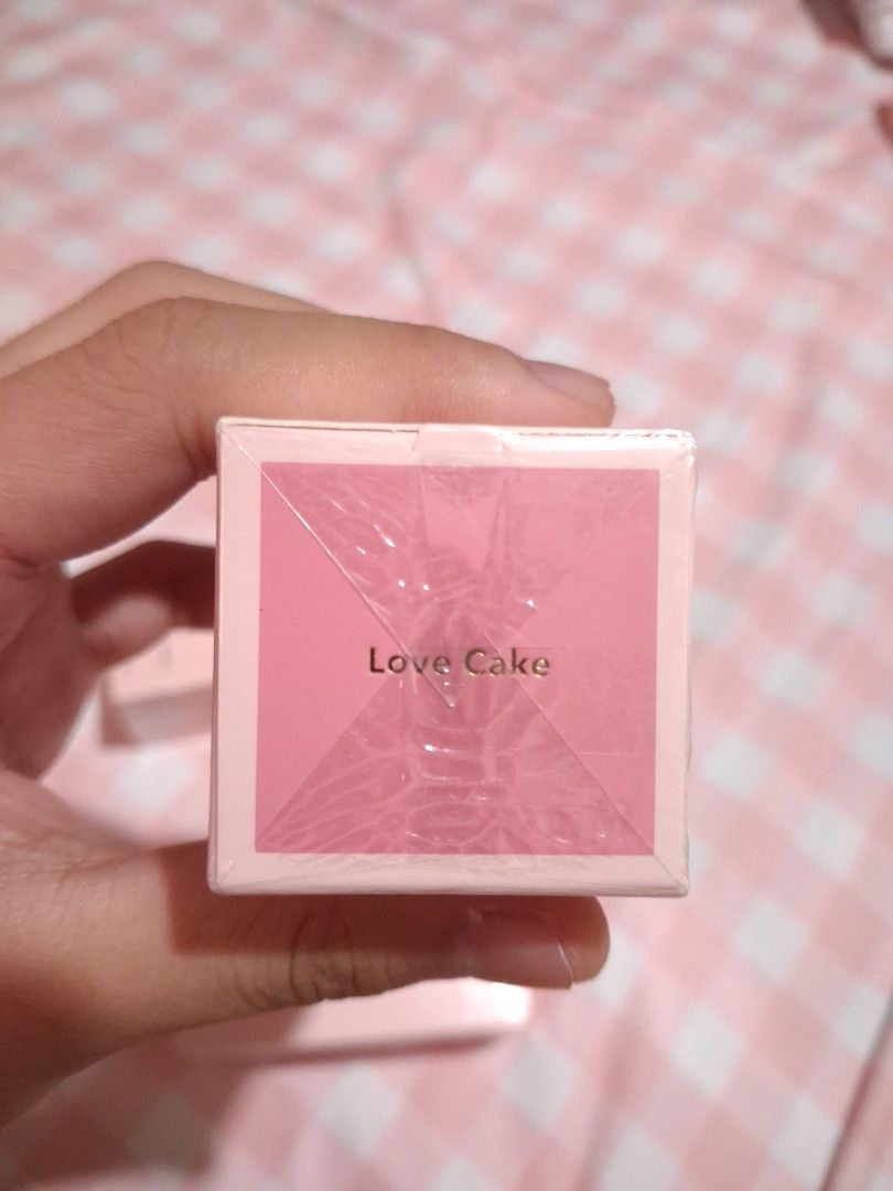 SHEGLAM Color Bloom Liquid Blush Bundle (Category: Makeup) located in Antipolo. Submitted by v3ine (Listing ID 1469730131, Image 3). Description: 3pc sheglam liquid blushes 📍lower antipolo, near marikina mod: j&t, lalamove, meet-up/pick-up.