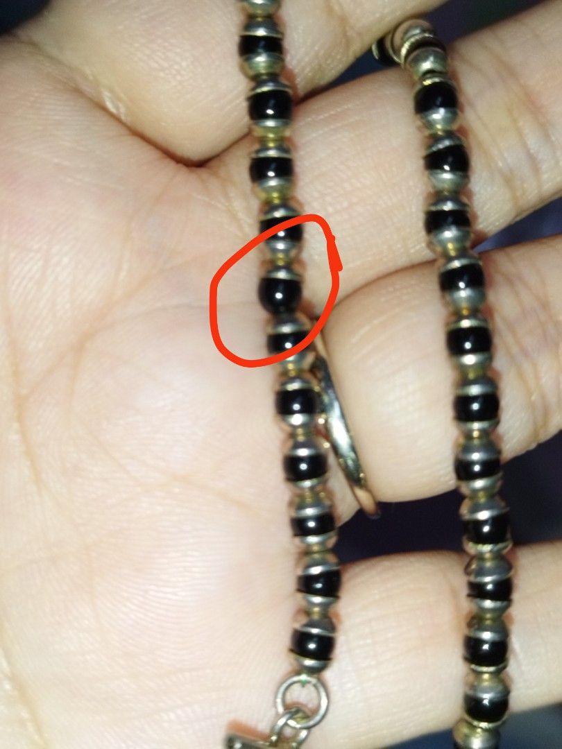Silver 925 Black and Silver Beaded Toggle Bracelet (Category: Bracelets) located in Manila. Submitted by Cie28 (Listing ID 1469720753, Image 3). Description: - Material: Hallmarked 925 Sterling Silver - Design: Alternating black beads and silver spacers - Closure: T-bar toggle clasp - Fit: Standard wrist length, 8 inches - Condition: Clean finish, beads intact.