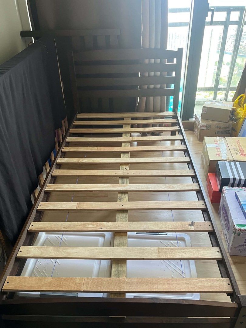 Single Malaysian wood Bedframe (Category: Bed Frames & Mattresses) located in Paranaque City. Submitted by janell.marcos04 (Listing ID 1469726434, Image 1). Description: Bedframe 2 pieces 5200 each .