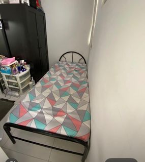 (Category: ) located in . Submitted by munaza1020 (Listing ID 1469682320, Image 1). Description: .