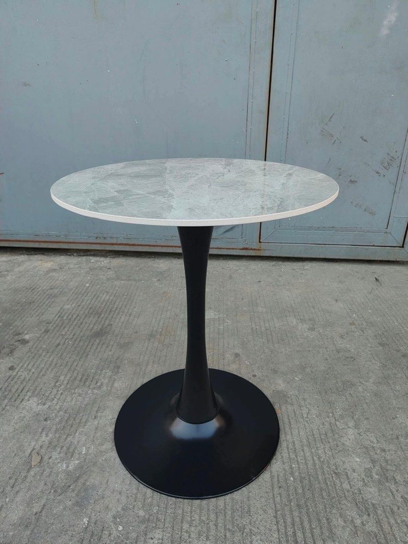 Sintered Stone Round Table (Category: Tables & Sets) located in Valenzuela. Submitted by jhagonzales (Listing ID 1469674420, Image 2). Description: .