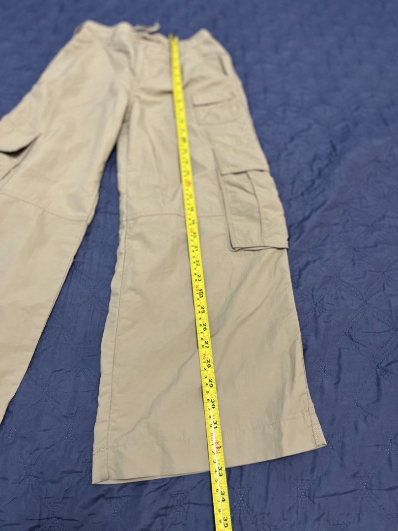 Size 140 (9-10yo) - H&M Lightbrown Cargo pants (Category: Babies & Kids Fashion) located in Paranaque City. Submitted by regina_sy (Listing ID 1469614767, Image 2). Description: NO issue MOP: GCASH J&T Express delivery (SF c/o BUYER) * Parcel Drop-off (J&T Branch) WEEKENDS only NO WW photo 📍MNL.