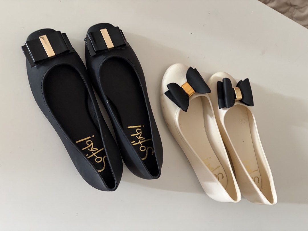 So fab shoes size 8 (2pcs) (Category: Flats & Sandals) located in Quezon City. Submitted by becca.bu (Listing ID 1469752827, Image 2). Description: Get 2 for 800 Rfs: hindi po kasya sa pinag bigyan. Once lang po nagamit. .