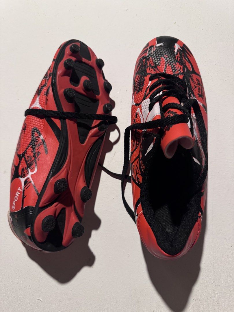 soccer shoe size9 (Category: Shoe inserts & accessories) located in Quezon City. Submitted by sylviasofia (Listing ID 1469623081, Image 1). Description: .