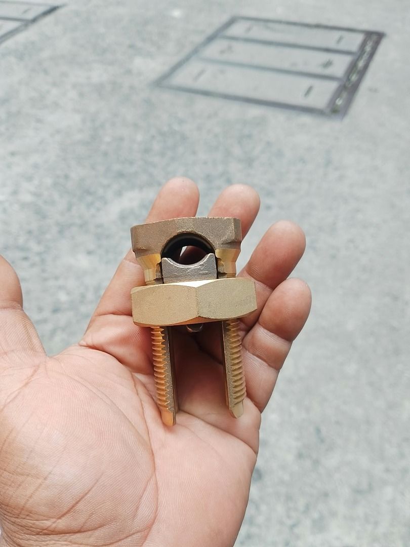 Solderless Connector Size: 250mm2 (Category: Everything Else Others) located in Manila. Submitted by 09171479278_elsie. (Listing ID 1469647984, Image 2). Description: Solderless Connector Size: 250mm2.