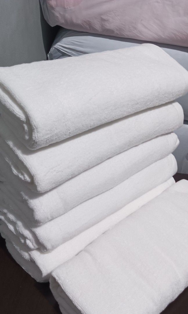 Spa Cotton White Bath Towel Big Size (Category: Bedding & Towels) located in Manila. Submitted by betchiebe (Listing ID 1469680252, Image 2). Description: Brand New:: Pure Cotton Bath Towel ( Hotel Quality ) Absorbent Soft Cotton Fabric Actual Photo Weight: 438 Grams Hindi naghihimulmul Size 27 x 54 inches / 70cm x 140cm Price: 290.00 Per piece Best for Commercial use like Hospital, Spa, Resorts, and Hotel Many Stocks available on hand.
