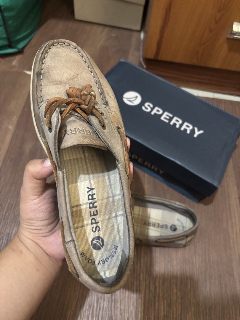 Sperry Memory Foam Boat Shoes Grey Brown (Category: Casual Shoes) located in Manila. Submitted by elyxbns (Listing ID 1469618623, Image 3). Description: - Brand: Sperry - Color: Grey and brown - Material: Leather and canvas panels with brown leather laces - Comfort: Plaid print memory foam insoles - Inclusions: Comes with original Sperry shoe box - Condition: Excellent / Well-maintained.