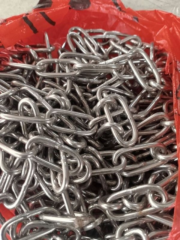Stainless chain Code- L -6-001B 3mm x 10m (Category: Everything Else Others) located in Manila. Submitted by 09171479278_elsie. (Listing ID 1469655225, Image 1). Description: Stainless chain Code- L -6-001B 3mm x 10m.