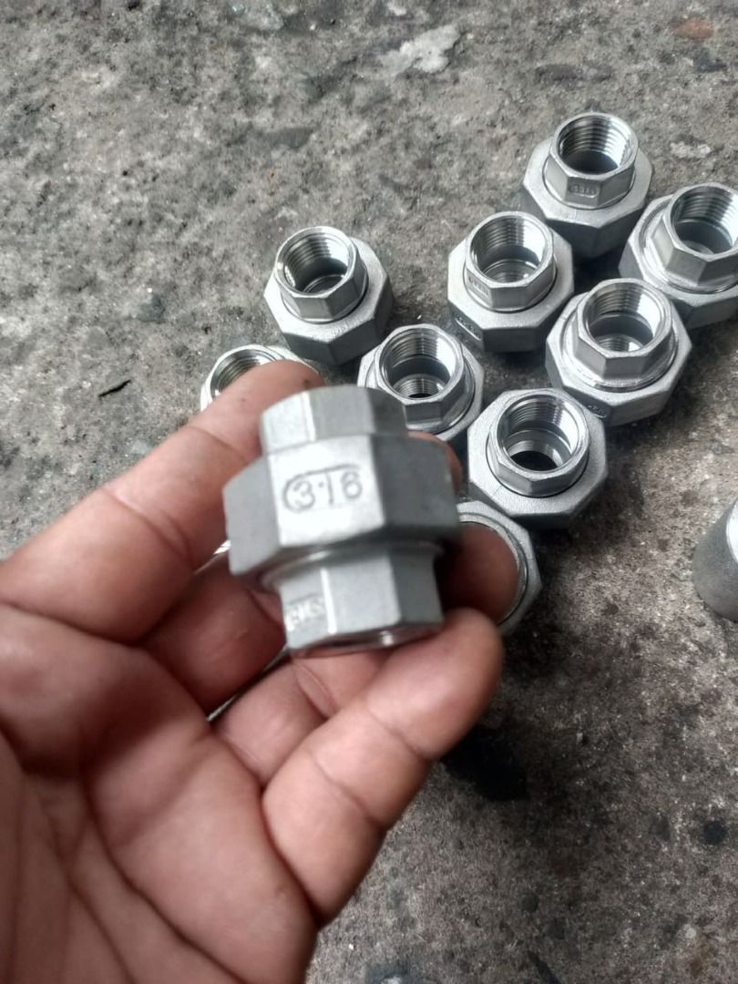 stainless union joint 1" npt (Category: Everything Else Others) located in Manila. Submitted by 09171479278_elsie. (Listing ID 1469638031, Image 2). Description: stainless union joint 1" npt.