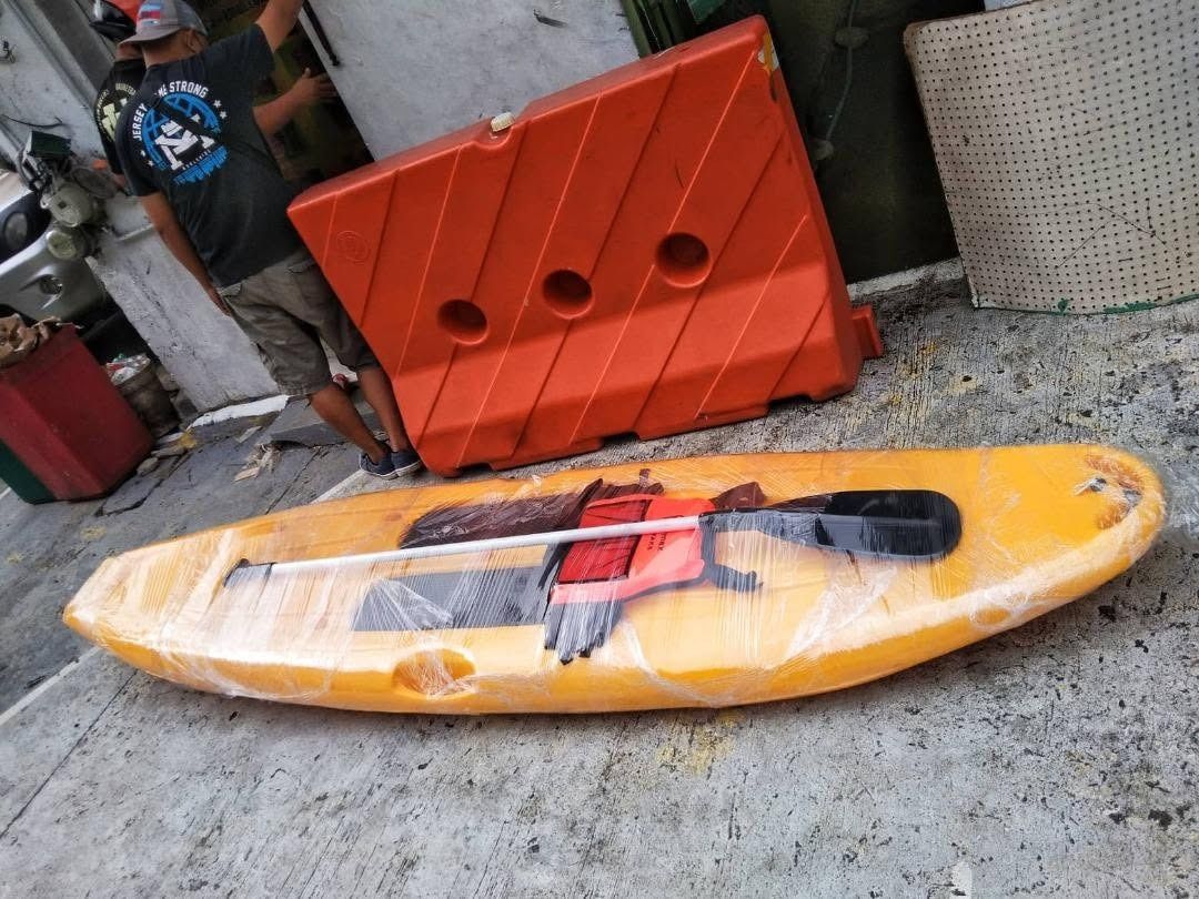 STAND UP PADDLE BOARD (Category: Water Sports) located in Caloocan City. Submitted by calmhawk_a2cd7a (Listing ID 1469597411, Image 2). Description: • SKIPJACK STAND UP PADDLE BOARD • WITH 1 PADDLE & 1 LIFE VEST APPLICATION: Rivers, Lakes, Light Ocean Swells MATERIALS: 100% Virgin Linear Density Polyethylene with UV Stabilizers DIMENSIONS: L x W (10’ x 30.5”) WEIGHT: 61 lbs. CAPACITY: One (1) average size paddler JUST CALL US / Pm me for more inf