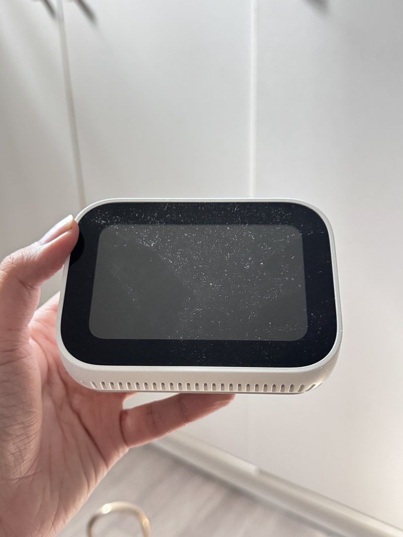 STEAL!! XiaoMi Smart Clock (Category: Clocks) located in Quezon City. Submitted by styleclassy (Listing ID 1469621236, Image 1). Description: Not in use.
