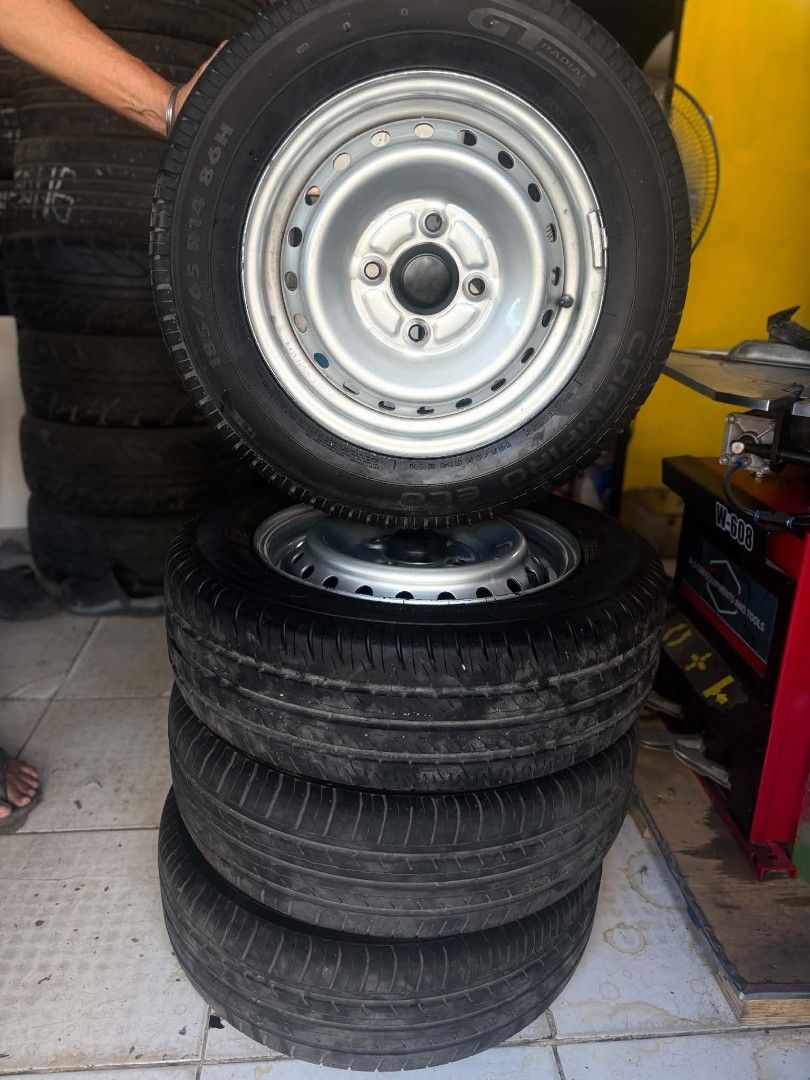 Steel mags (Category: Mags and Tires) located in Manila. Submitted by swiftphoenix.91e520 (Listing ID 1469758417, Image 1). Description: Steel mags Pcd 114 W/tires 185/65/14 2pc gt radial 2pc bridgestone 80% prod date 2020.