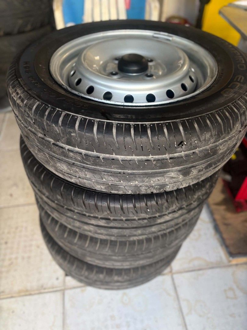 Steel mags (Category: Mags and Tires) located in Manila. Submitted by swiftphoenix.91e520 (Listing ID 1469758417, Image 3). Description: Steel mags Pcd 114 W/tires 185/65/14 2pc gt radial 2pc bridgestone 80% prod date 2020.