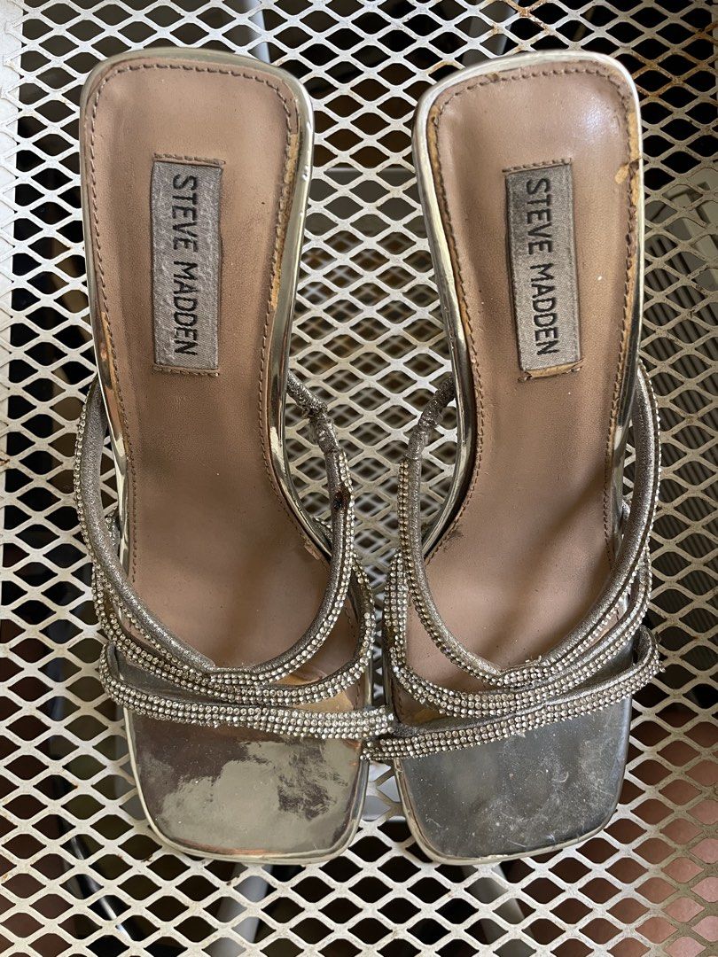 STEEVE MADDEN Heels (Category: Heels) located in Mandaluyong City. Submitted by summersamnl (Listing ID 1469609927, Image 1). Description: .