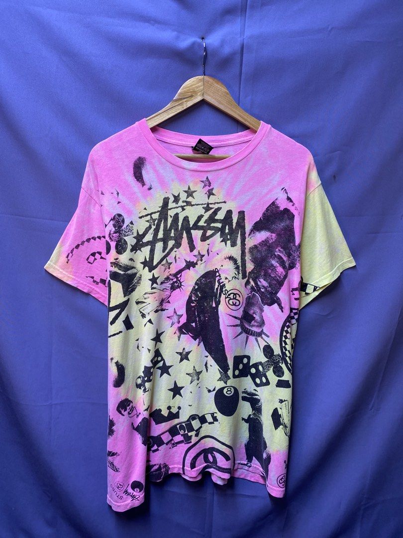 Stüssy “pink classic tie dye” Tee (Category: Tshirts & Polo Shirts ) located in Makati City. Submitted by drip.poww (Listing ID 1469736785, Image 1). Description: - Authentic Stussy - Color: pink - Size: Large - Dimes: 23.5x29 - Authentic - Excellent condition - Need wash, fresh from bale - Material: 100% Cotton Please don’t expect too much—these are thrifted (ukay) items. 😊 !!STILL NEGOTIABLE!!.