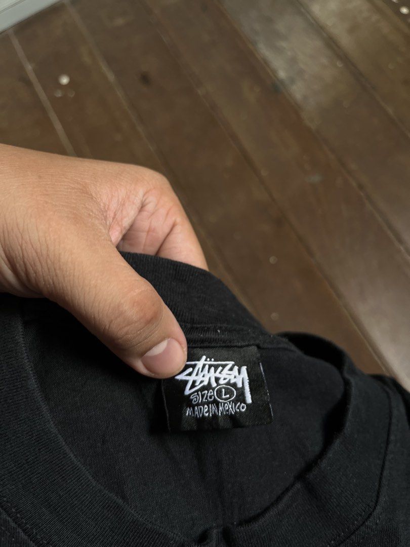 Stussy 8 ball Logo Tee (Category: Tshirts & Polo Shirts ) located in Bugallon. Submitted by thriftteas.00 (Listing ID 1469757839, Image 3). Description: Stussy 8 ball Logo Tee Large No issue Excellent condition Needwash No side stitch No crackprint Claim 1800.