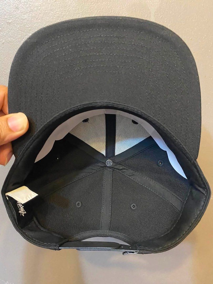 STUSSY 8-BALL (Category: Caps & Hats) located in Muntinlupa City. Submitted by WearhouseMMA (Listing ID 1469749322, Image 3). Description: STUSSY 8-BALL 750 only… SF NOT INCLUDED… Snapback✔️ Flatbrim✔️ OSFM✔️ With Tags✔️.