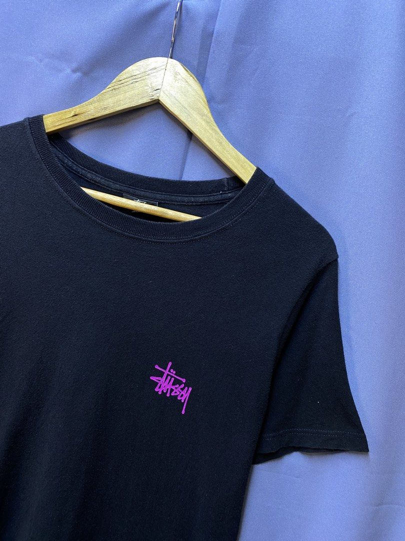 STUSSY BASIC LOGO (Category: Tshirts & Polo Shirts ) located in Makati City. Submitted by drip.poww (Listing ID 1469727641, Image 3). Description: - Authentic Stussy - Color: black - Size: Small - Dimes: 20x28 - Authentic - Excellent condition - Need wash, fresh from bale - Material: 100% Cotton Please don’t expect too much—these are thrifted (ukay) items. 😊 !!STILL NEGOTIABLE!!.