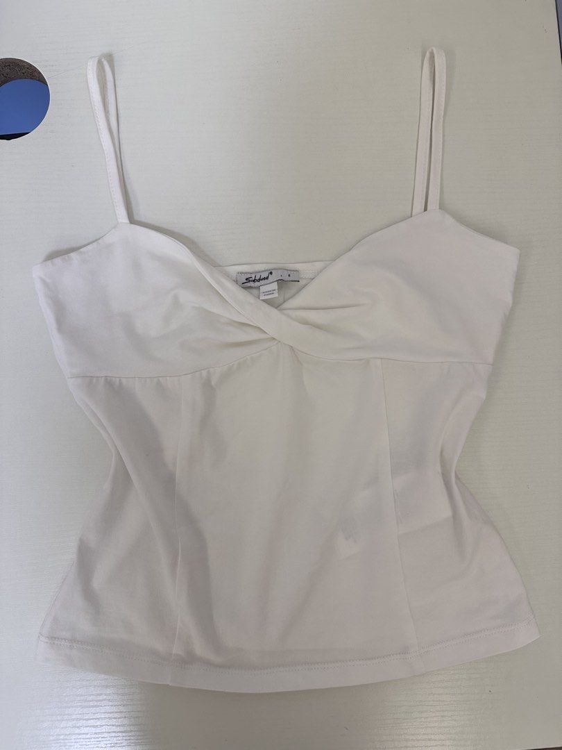 Subdued White Cami Top (Category: Sleeveless) located in Manila. Submitted by user778899 (Listing ID 1469611058, Image 1). Description: Washed only bought from trip.