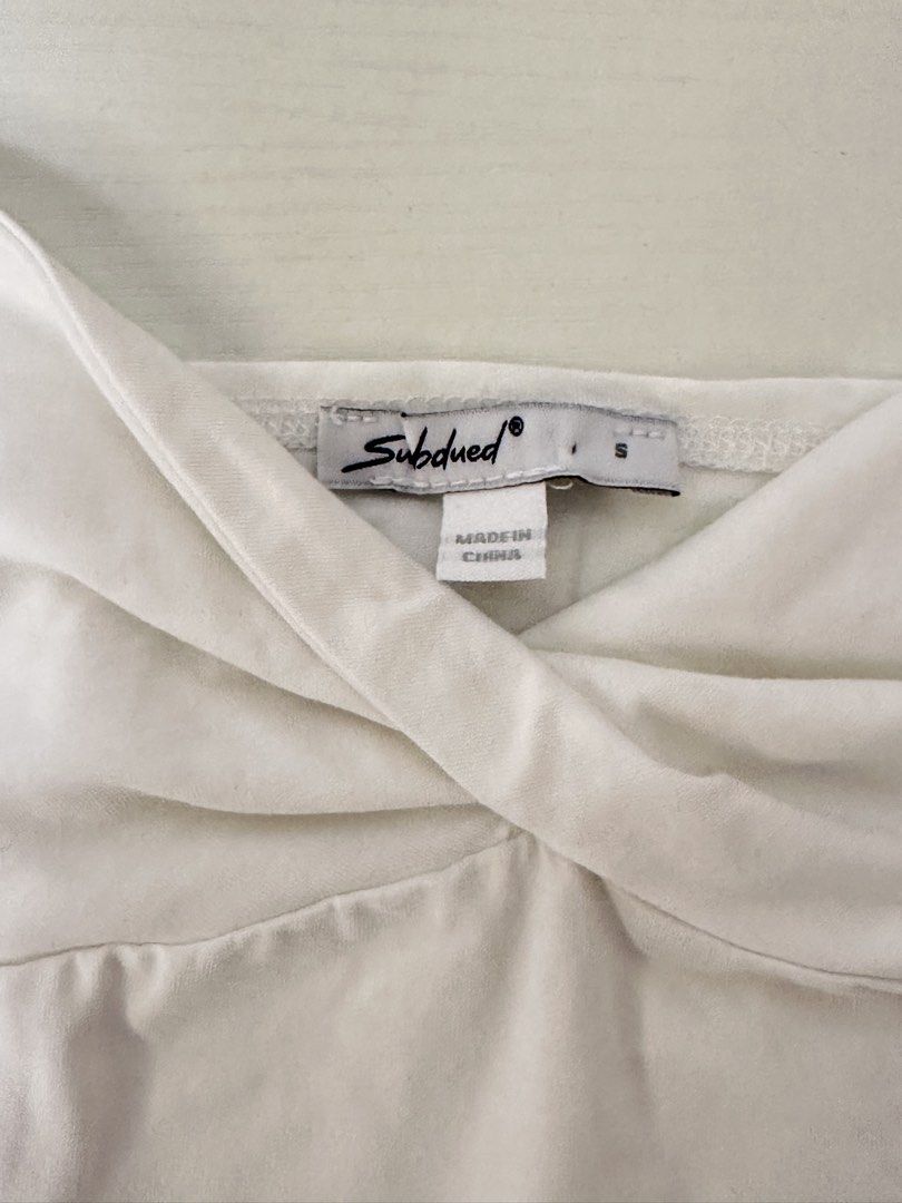 Subdued White Cami Top (Category: Sleeveless) located in Manila. Submitted by user778899 (Listing ID 1469611058, Image 2). Description: Washed only bought from trip.