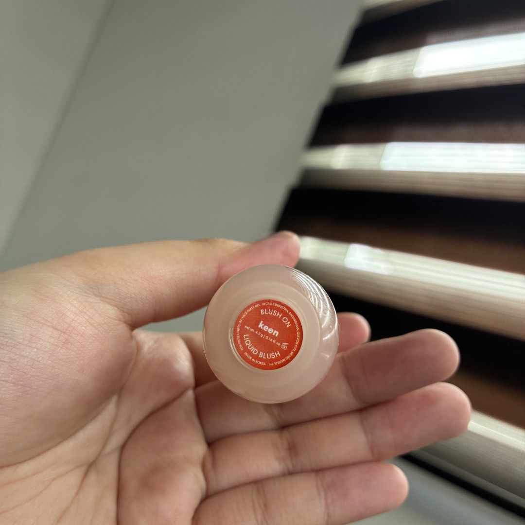 Sunnies Face Liquid Blush in Keen (Category: Makeup) located in Manila. Submitted by gabasta998 (Listing ID 1469616244, Image 2). Description: ~60% full.