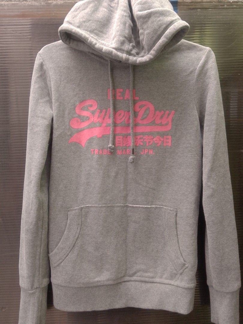 Super Dry Vintage Hoodie (Category: Coats, Jackets and Outerwear) located in Quezon City. Submitted by mg.thriftshop (Listing ID 1469588509, Image 1). Description: .