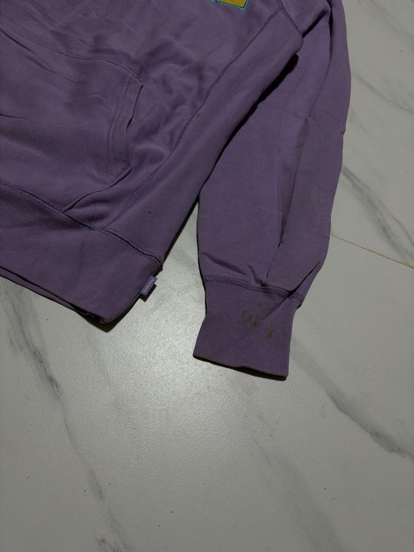 Supreme (Category: Coats, Jackets and Outerwear) located in Baguio. Submitted by thriftedbaguio (Listing ID 1469619735, Image 3). Description: Excellent Condition Size Medium Tagged Dimensions 22*29 Color rate 9.5 .