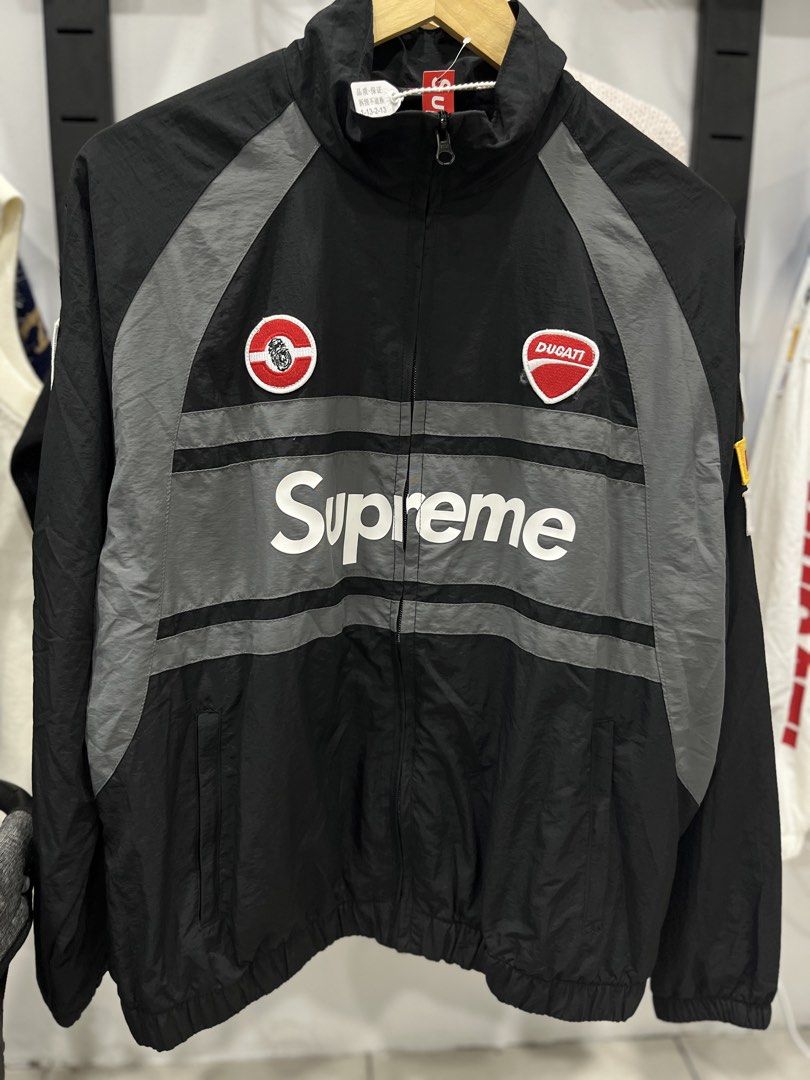 Supreme (Category: Coats, Jackets and Outerwear) located in Manila. Submitted by style_hoods (Listing ID 1469719282, Image 3). Description: Goods for riders Supreme x ducati Size: small/medium Color: white/black/blue.