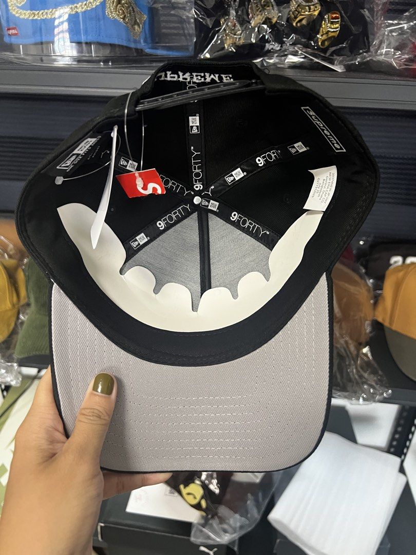 Supreme spellout 9forty cap (Category: Caps & Hats) located in Cavite. Submitted by ziicollections (Listing ID 1469594641, Image 3). Description: Brand new condition Supreme black spellout 9forty adjustable cap Japan release.