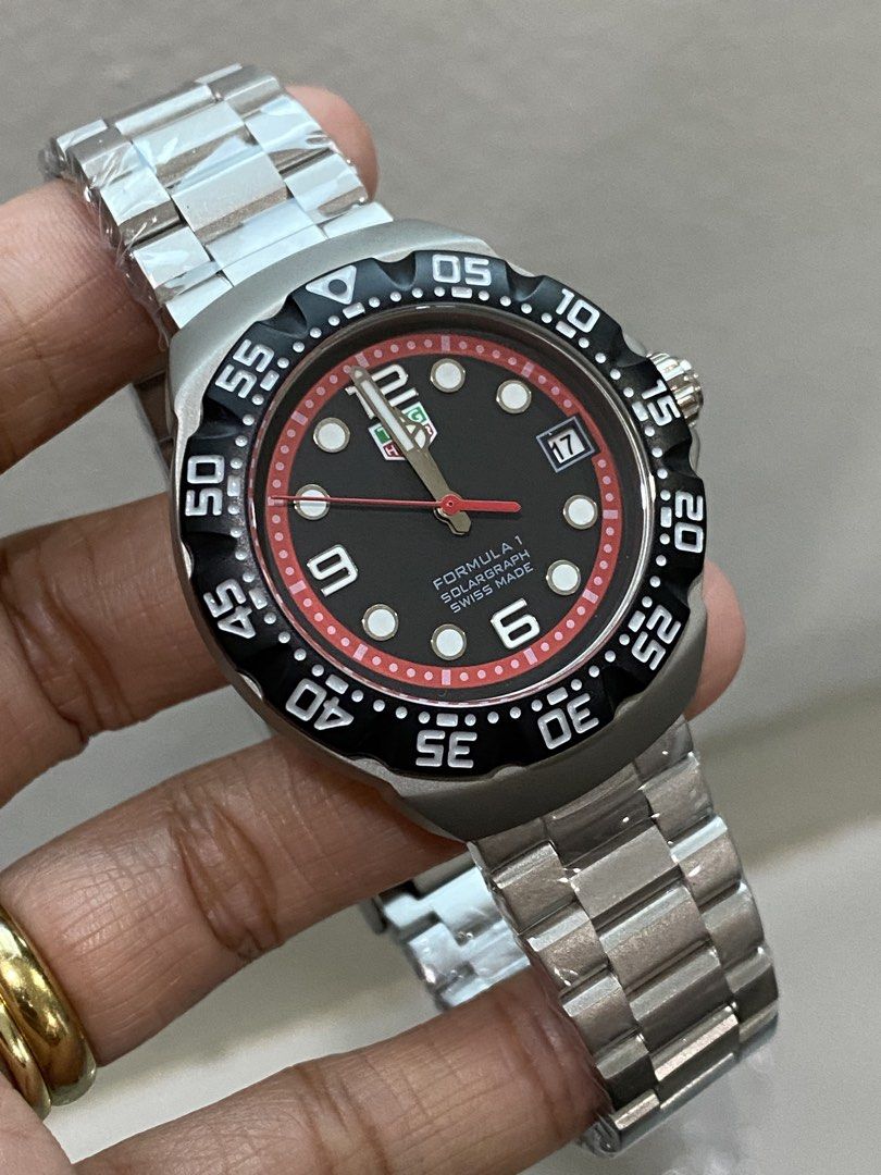 Ta.G-H Solargraph 38mm Automatic movement (Category: Men's Watches) located in San Juan City. Submitted by loveswatches22 (Listing ID 1469599151, Image 3). Description: Onhand Steel Titanium Ceramic Bezel Automatic movement With Complete inclusion .