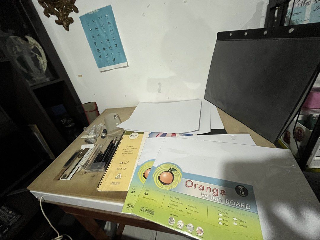 Take all Art Materials (Category: Stationery & School Supplies) located in Manila. Submitted by mae009 (Listing ID 1469748849, Image 2). Description: All of the materials seen in the picture is included in for the price given while the last pictures the alcohol markers are freebies. .