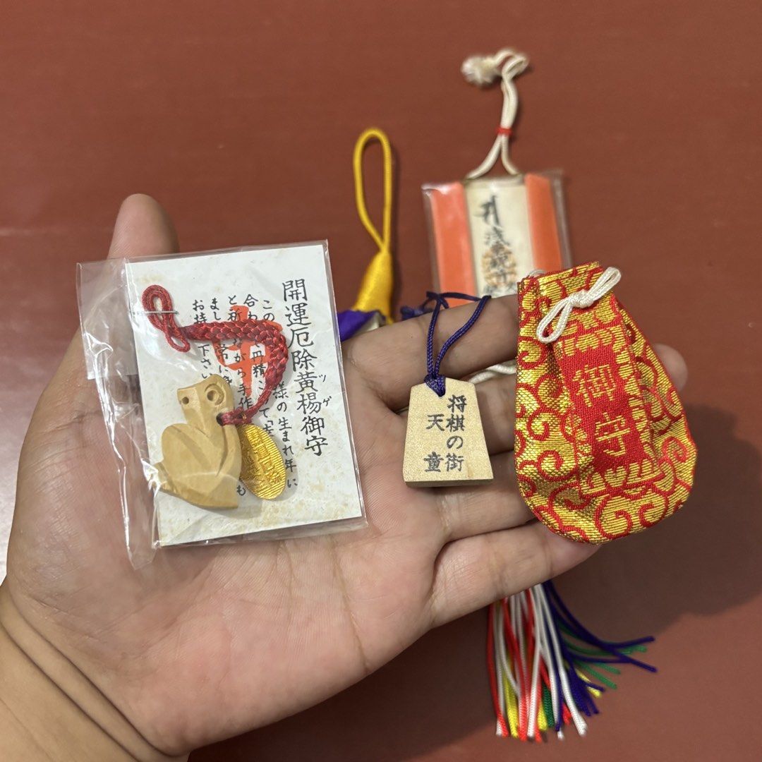 [TAKE ALL] Charms 2 (Category: Religious Items) located in Cavite. Submitted by nanangonlineshop (Listing ID 1469667402, Image 2). Description: 📌 Charms 2 🏷️ P50 (take all) ⚠️ POLICY: ❌ NO COD ✅ AS IS, WHERE IS ✅ FIRST PAY BASIS ✅ MINE NOW, PAY NOW ✅ 3-DAYS HOLD ONLY. UNPAID RESERVATIONS ARE VOIDED. 📍 Location: Cavite 👉 WE SHIP NATIONWIDE (LUZON, VISAYAS & MINDANAO) ✅ MOP: Bank Transfer (BPI) & GCash ✅ Shipping Courier: J&T Express Philippine