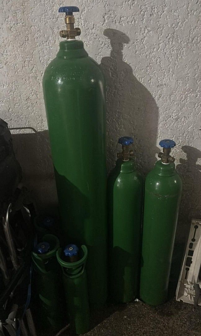 Tanks oxygen tank (Category: Health Monitors & Weighing Scales) located in Quezon City. Submitted by kathrynbal66392 (Listing ID 1469578182, Image 1). Description: we accept bulk orders brandnew affordable onhand negotiable good quality and condition open for pick up and delivery high quality we also sell many medical supplies call me 09268225723 cod,gcash,bank transfer lifetime time free service.