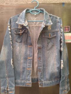 (Category: ) located in . Submitted by mg.thriftshop (Listing ID 1469591729, Image 1). Description: .