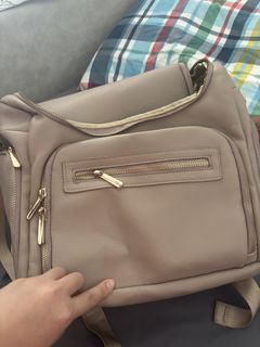 (Category: ) located in . Submitted by ciknajlaa_ (Listing ID 1469598229, Image 1). Description: .
